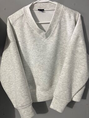 Express Light Heather Gray V-Neck Pullover
